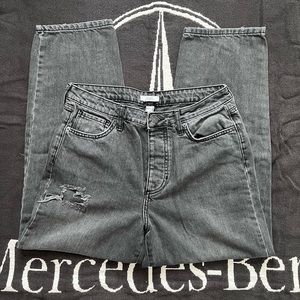 Women’s Forever 21 Black Jeans with holes